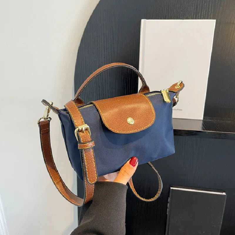 Stilvolle Mini-Handtasche - Kompakt & Vielseitig