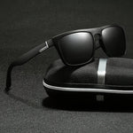 LuxeShade Polarisierte Sonnenbrille - Moderner Quadratischer Rahmen