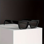 Stylische Retro-Sonnenbrille in Schwarz mit Quadratischem Design