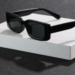 Elegante Sonnenbrille mit modernem quadratischen Design - Schwarz