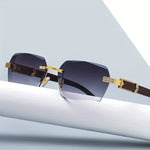 Lichtdurchlässige Randlose Sonnenbrille mit Facettenlinsen