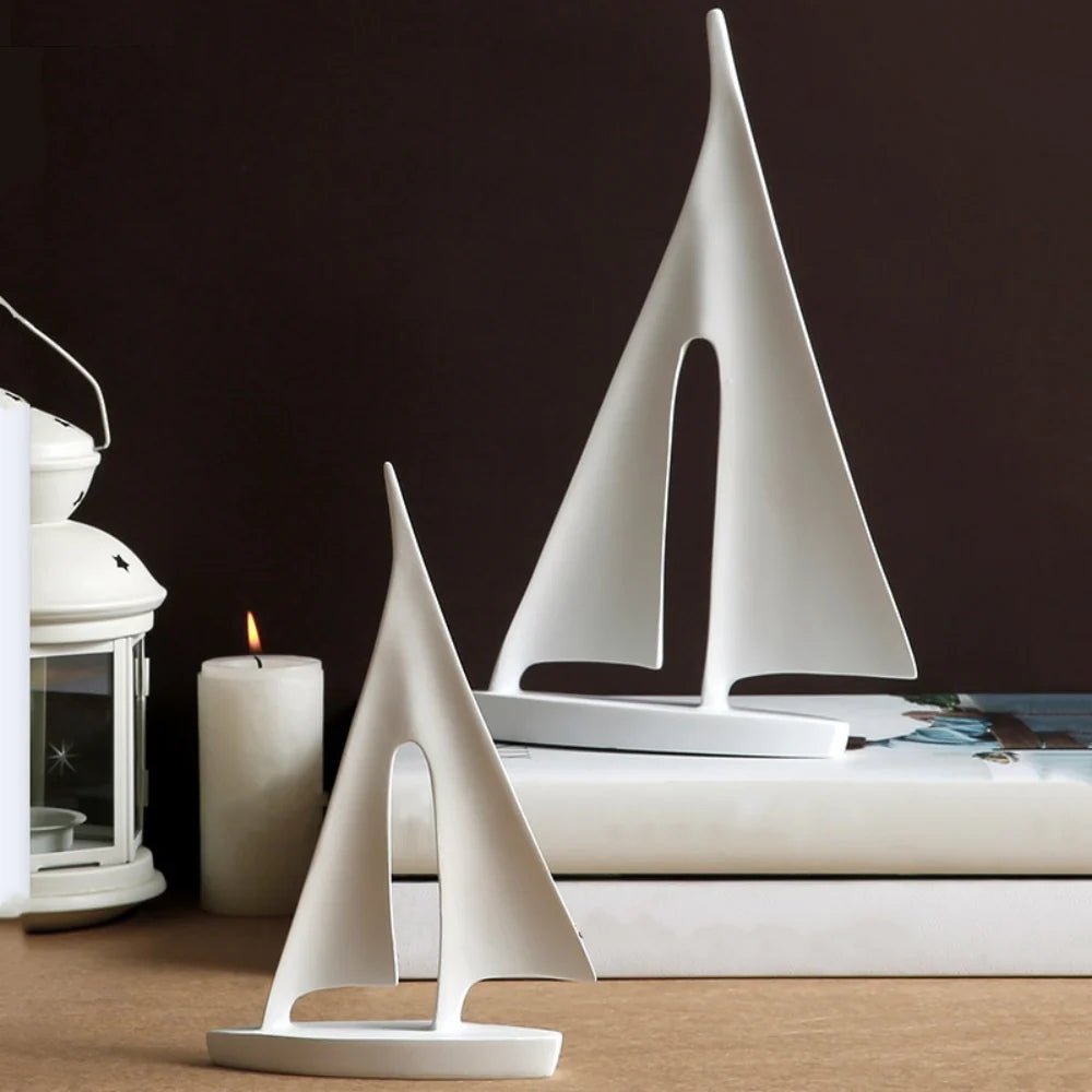 Maritime Tischskulptur - Minimalistisch - Segelboot