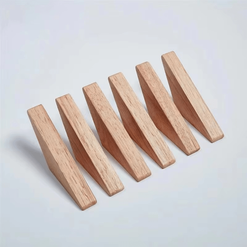 Stilvolle Wandgarderobe aus Holz - Platzsparendes Design für Ihr Zuhause