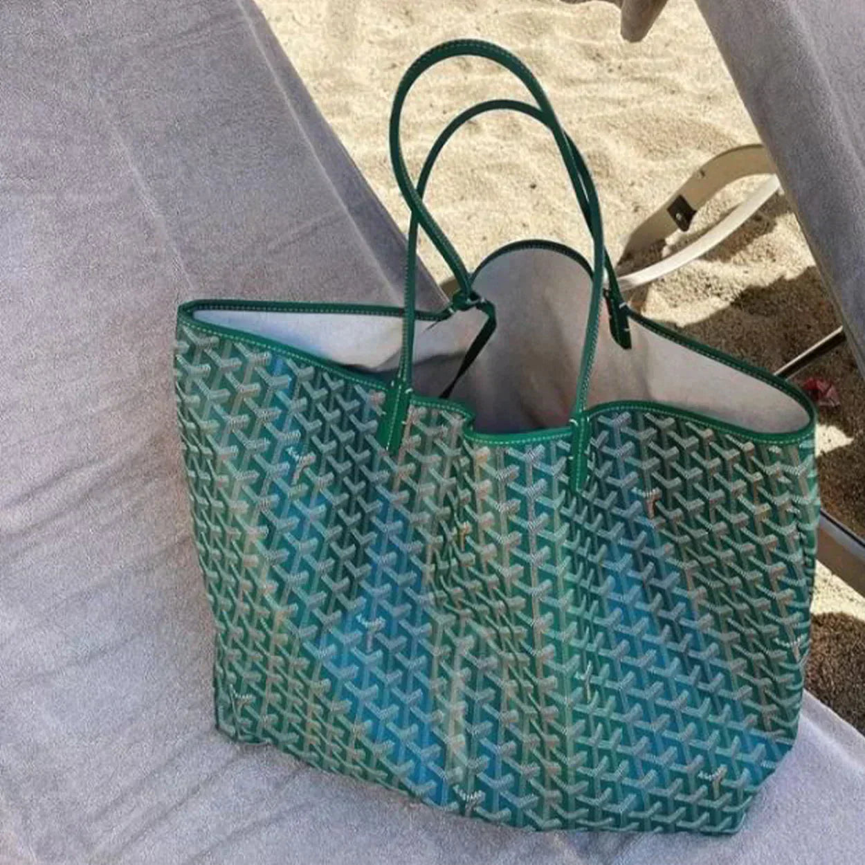 Tasche - Ihr stilvoller Begleiter für jede Gelegenheit