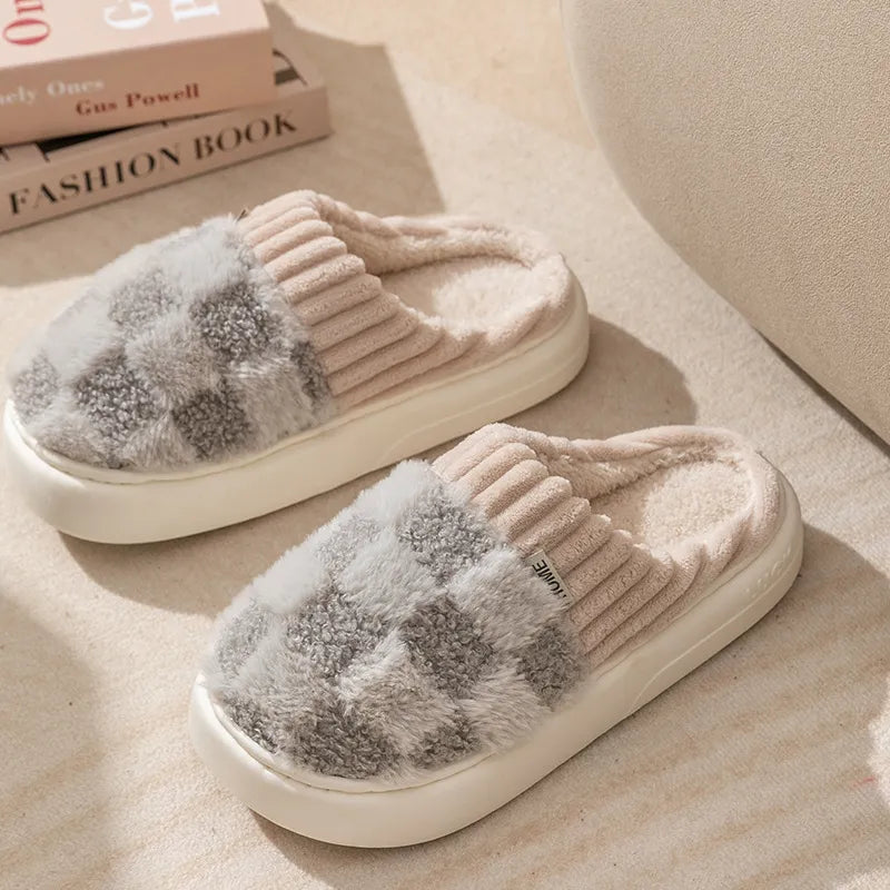 Wohlfühlschuhe mit Dickem Weichen Fußbett – Warm & Rutschfest
