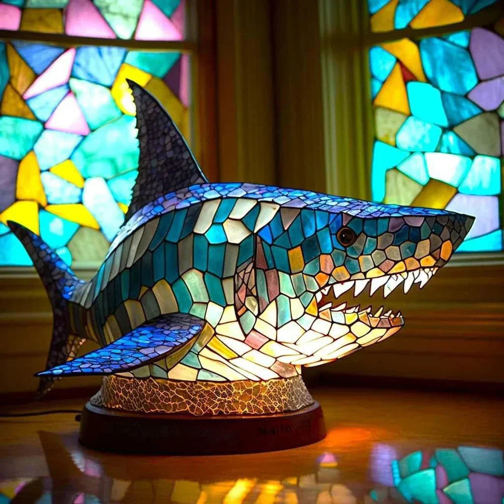 Fascinating Artificial Light Source - Animalistic Elegance