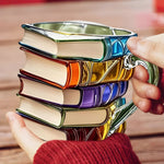 Bunter 3D Becher im Bücherdesign für jeden Tag
