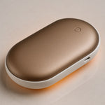 Kompakter Handwärmer mit Powerbank für kalte Tage