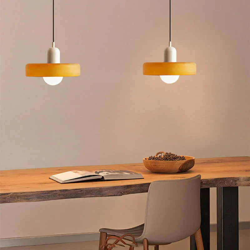 NordicGlow | Elegante Pendelleuchte für Ihr Zuhause