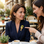 Elegante Brosche mit Mini-Vase für frische Blumen