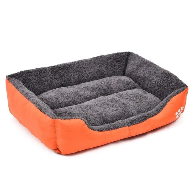 Gemütliches Hundebett mit Fleece-Innenfutter – Waschbar und Bequem