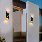 LumiSphere - Elegante Außenbeleuchtung mit wasserdichtem Design