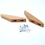Holzkleiderhaken und dekorativer Mantelhalter