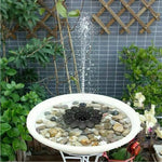 Wasserspielzeug in Blumenform für Teiche und Schwimmbecken