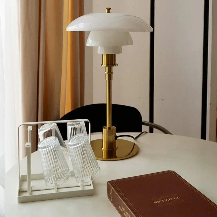 LumiFlex | Dimmbare Tischlampe mit Eleganz und Flexibilität