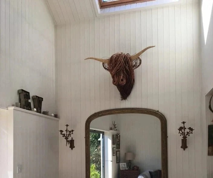 Majestätische Wandskulptur einer Kuh für Ihr Zuhause