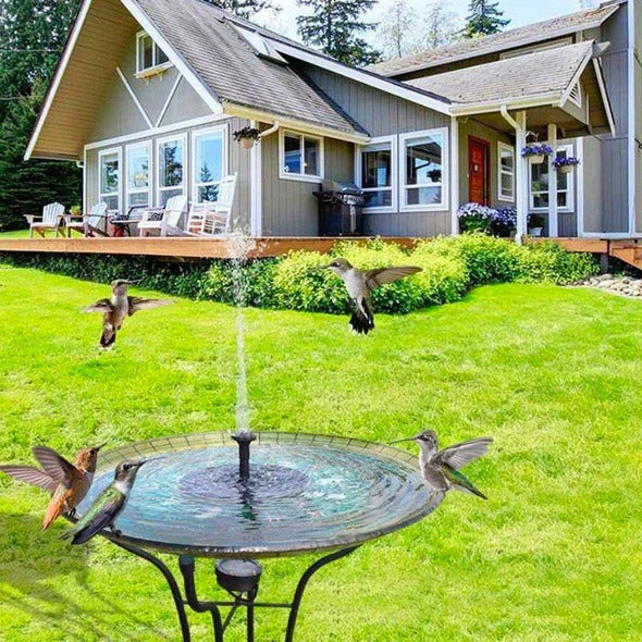 Solarbetriebene Gartenbrunnenpumpe für Vögel