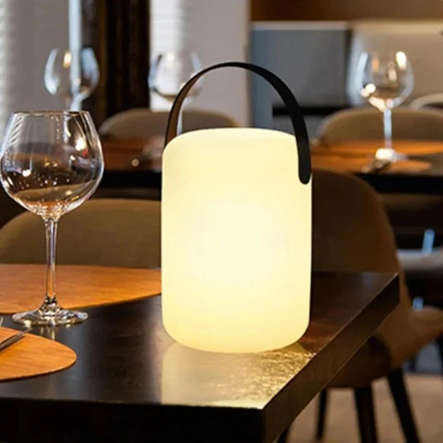 Kabellampe mit LED für Innen- und Außenbereich