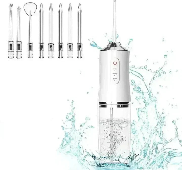 Wiederaufladbarer Wasserreiniger mit Wechseldüsen
