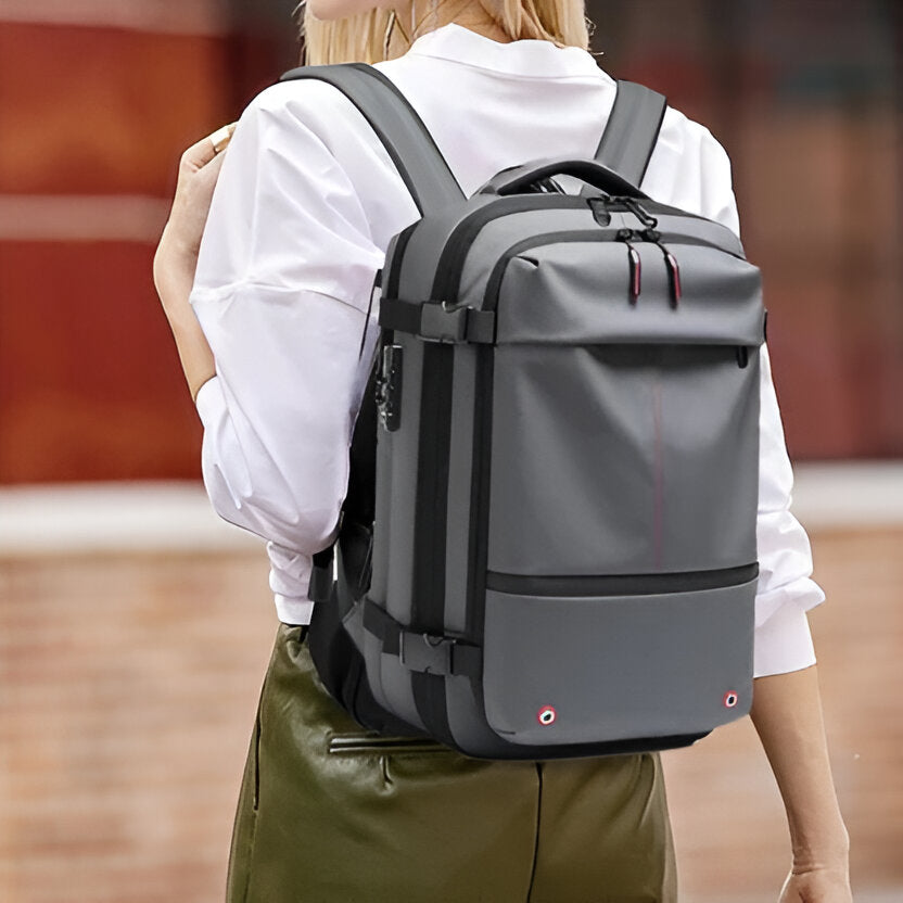 Vielseitiger Rucksack mit integriertem Kompressionssystem
