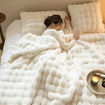 Vielseitige Decke für jedes Wetter mit Stil