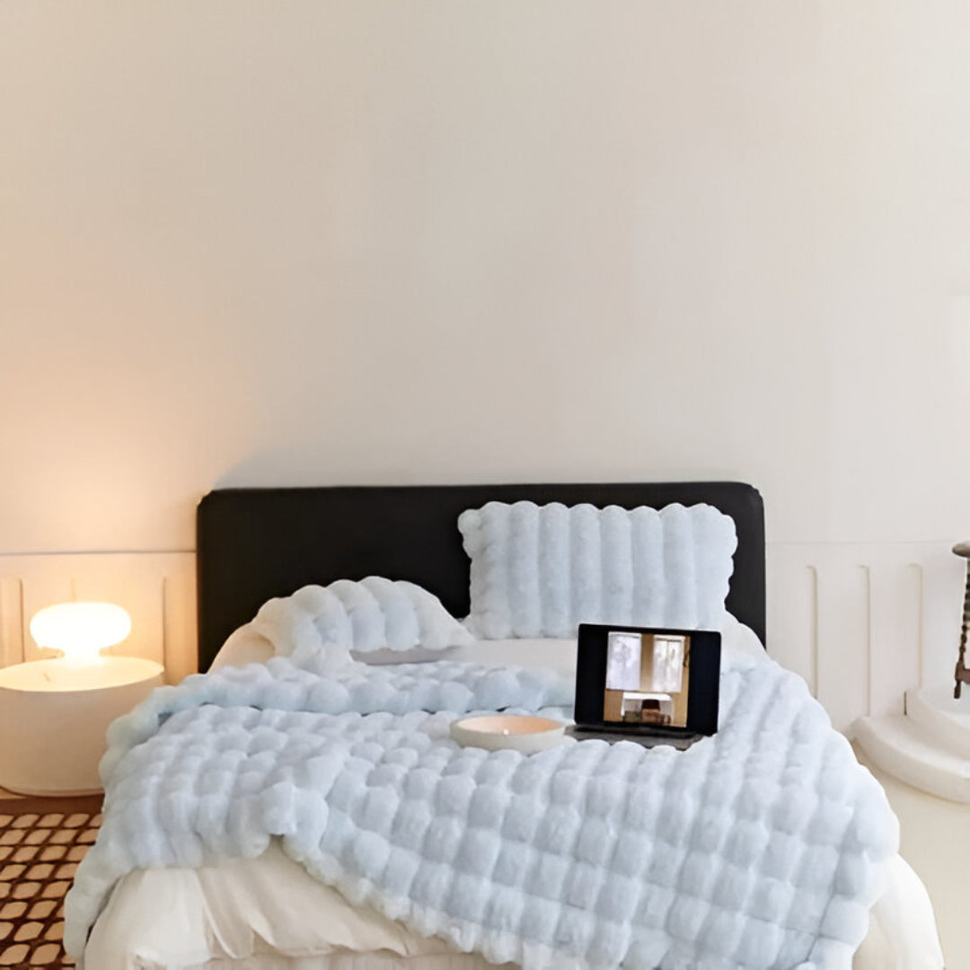 Ganzjahresdecke mit Stilvollem Design