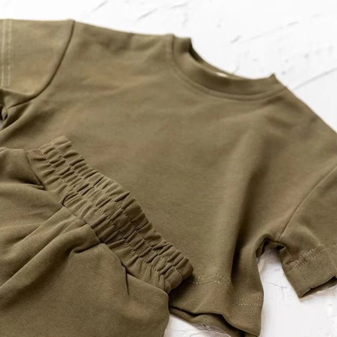Sommeroutfit für Kinder – 2-teiliges Set mit T-Shirt und Shorts
