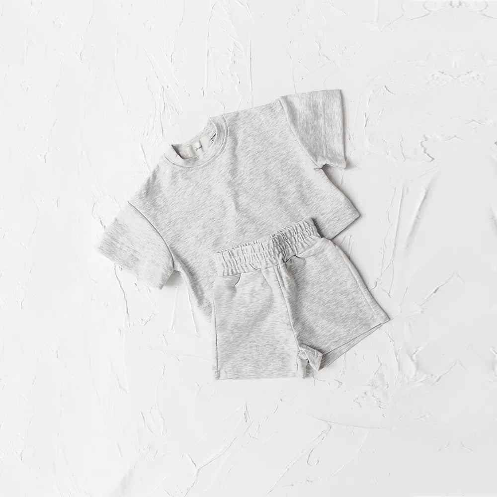 Sommeroutfit für Kinder – 2-teiliges Set mit T-Shirt und Shorts
