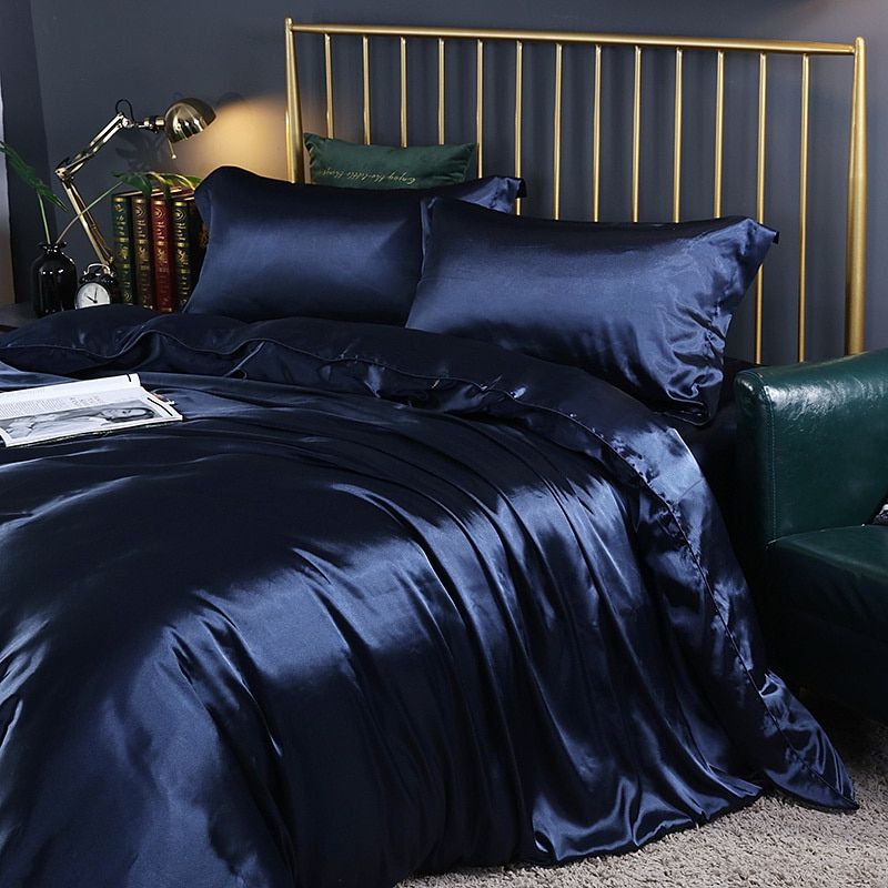 Luxurious 4-Piece Silk Bedding Set for Restful Nights