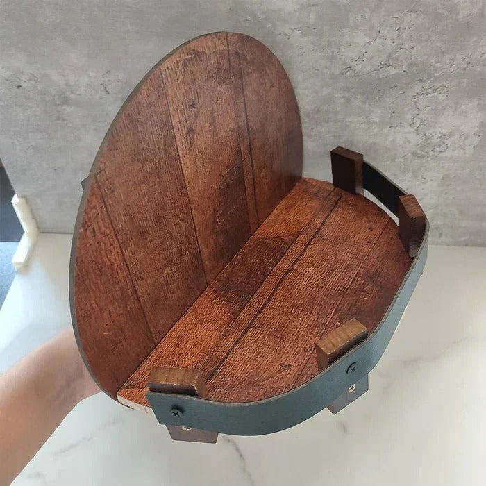 Regalregal aus Eichenfass-Stäben im rustikalen Design