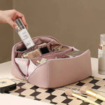 Kosmetiktasche mit PU-Oberfläche und weit öffnendem Design