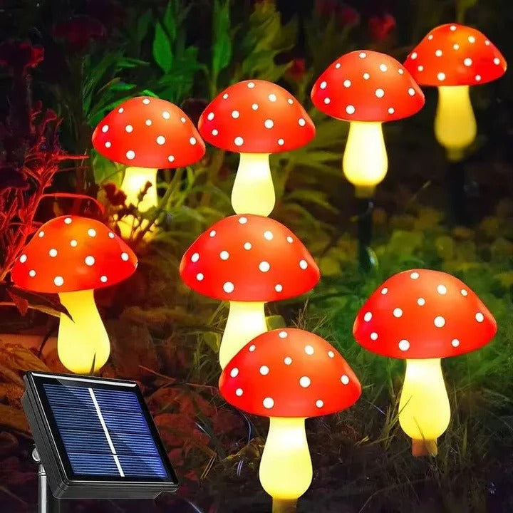 Solarbetriebene LED-Pilzlichter für den Garten mit Bodensteckern