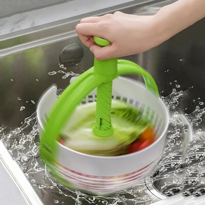 Salatschüssel mit integriertem Spül- und Entwässerungssystem