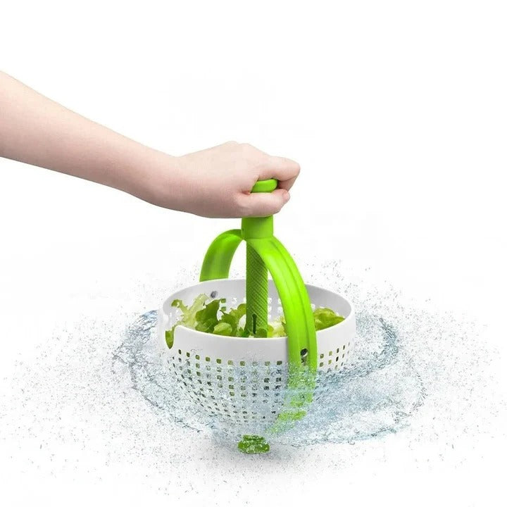 Salatschüssel mit integriertem Spül- und Entwässerungssystem