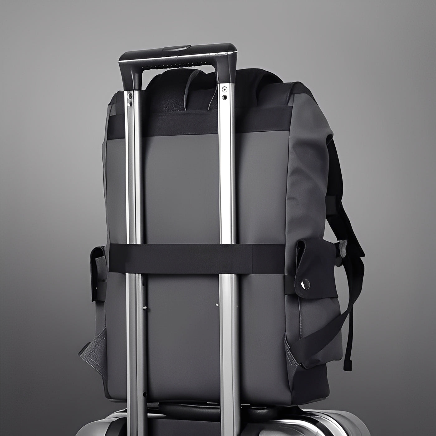 Praktischer Rucksack mit USB-Anschluss und Laptopfach