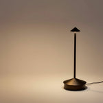 Kabellose LED Tischlampe mit Touch-Steuerung und dimmbaren Lichtmodi