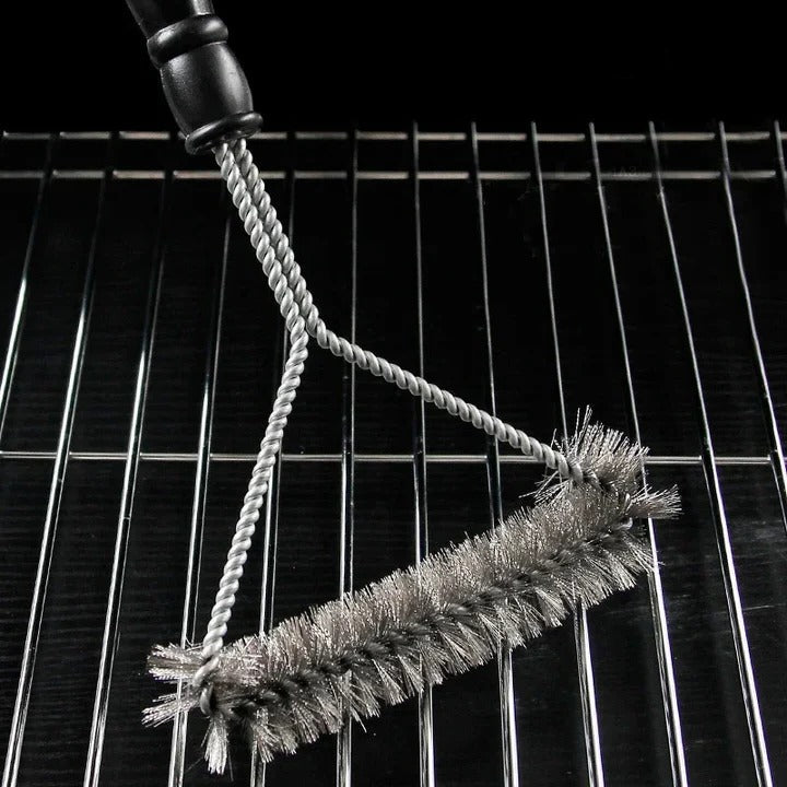 Grillreiniger mit Edelstahlborsten und Verlängertem Griff
