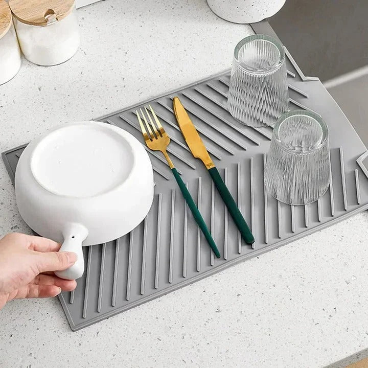 Flexibler Silikon-Abtropfmatte mit Wasserablauf