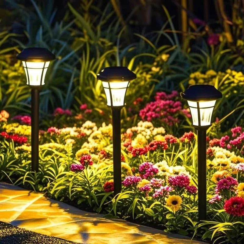 Solarbetriebene LED Gartenlichter für Außenbereiche, 4er Set