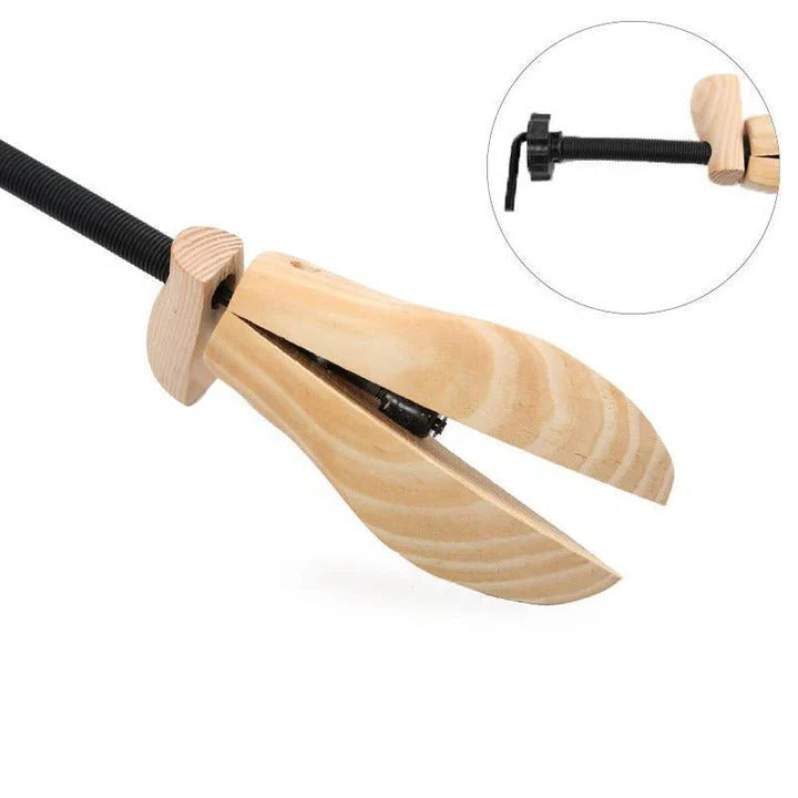 Verstellbare Holzschuhspanner für optimale Schuhpflege