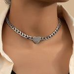 Eleganter Herz-Anhänger Choker mit kubanischer Kette