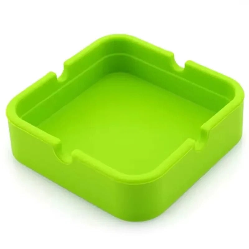 Praktischer Silikon-Aschenbecher mit Tragetasche