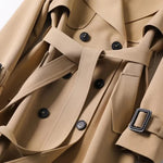 Klassischer Trenchcoat mit verstellbarem Taillengürtel