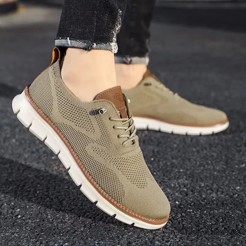 Luftige Slip-On Laufschuhe mit Strick-Obermaterial