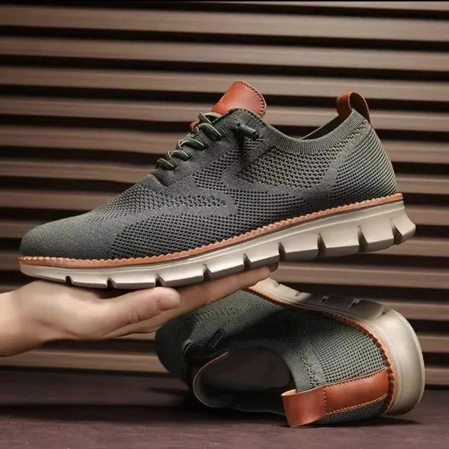 Luftige Slip-On Laufschuhe mit Strick-Obermaterial