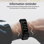 Moderne Fitness-Uhr mit Bewegungsüberwachung für jeden Tag