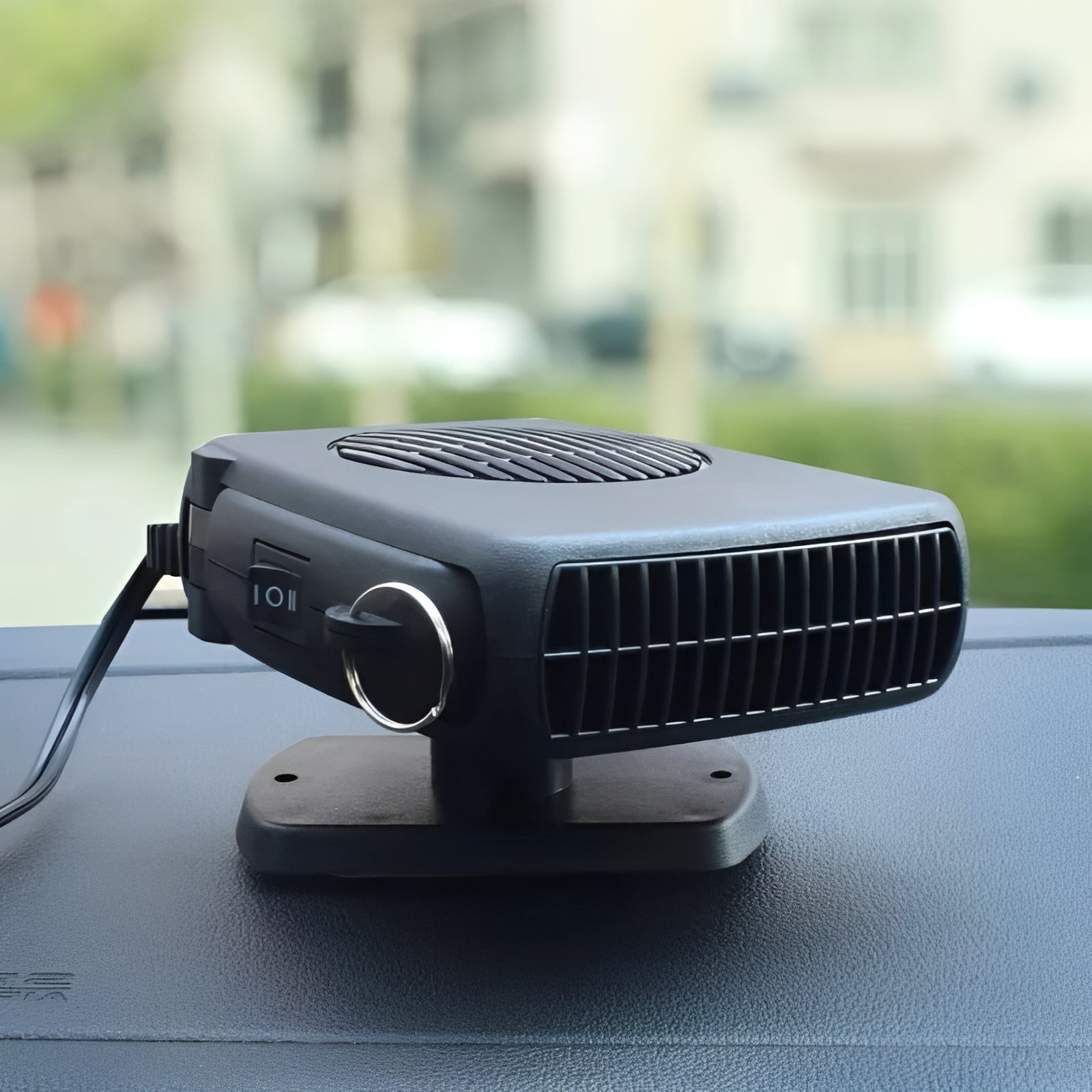 Kompakter Heiz- und Ventilator für Ihr Auto