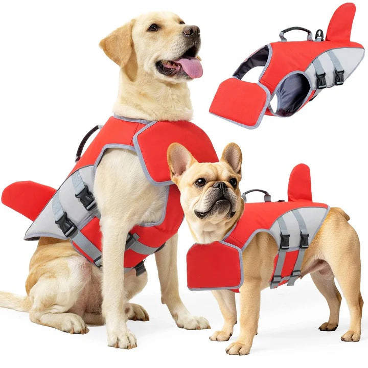 Sichere Schwimmweste für Hunde mit Auftriebshilfe
