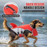 Sicherer Schwimmweste für Hunde mit Auftriebshilfe