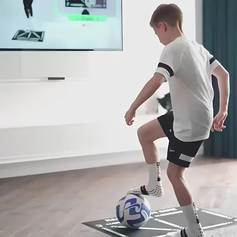 Interaktive Fußball-Trainingsmatte mit Video-Coaching